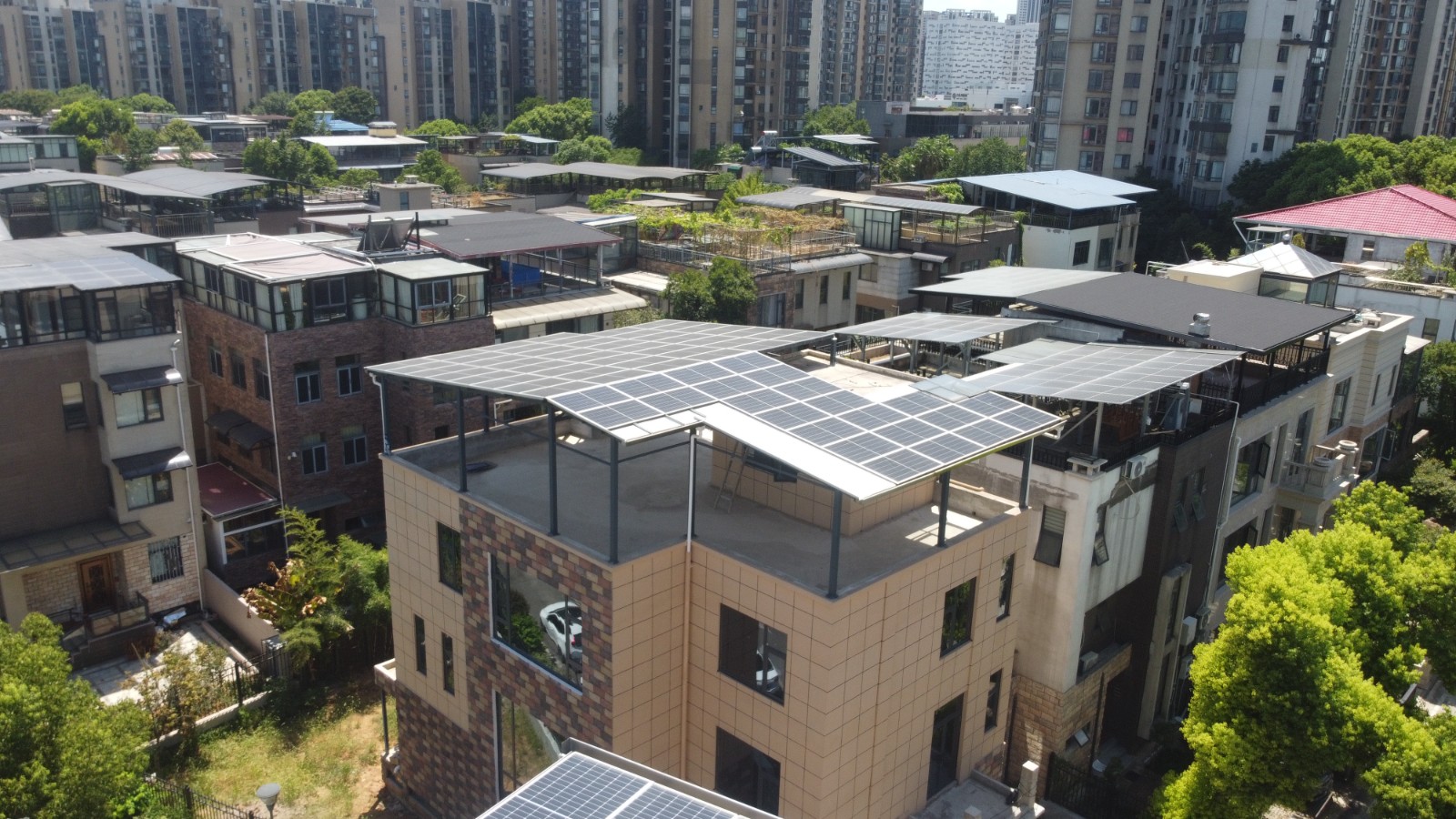 多地企业因用电缺口限电，，装置漫衍式光伏可享宽免权！！！